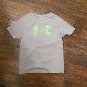 Boys Under Armour shirt. Bundle deals
